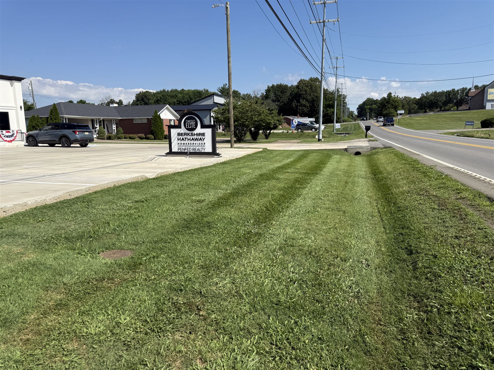 Big Chief commercial lawn mowing at business property in Bowling Green Kentucky